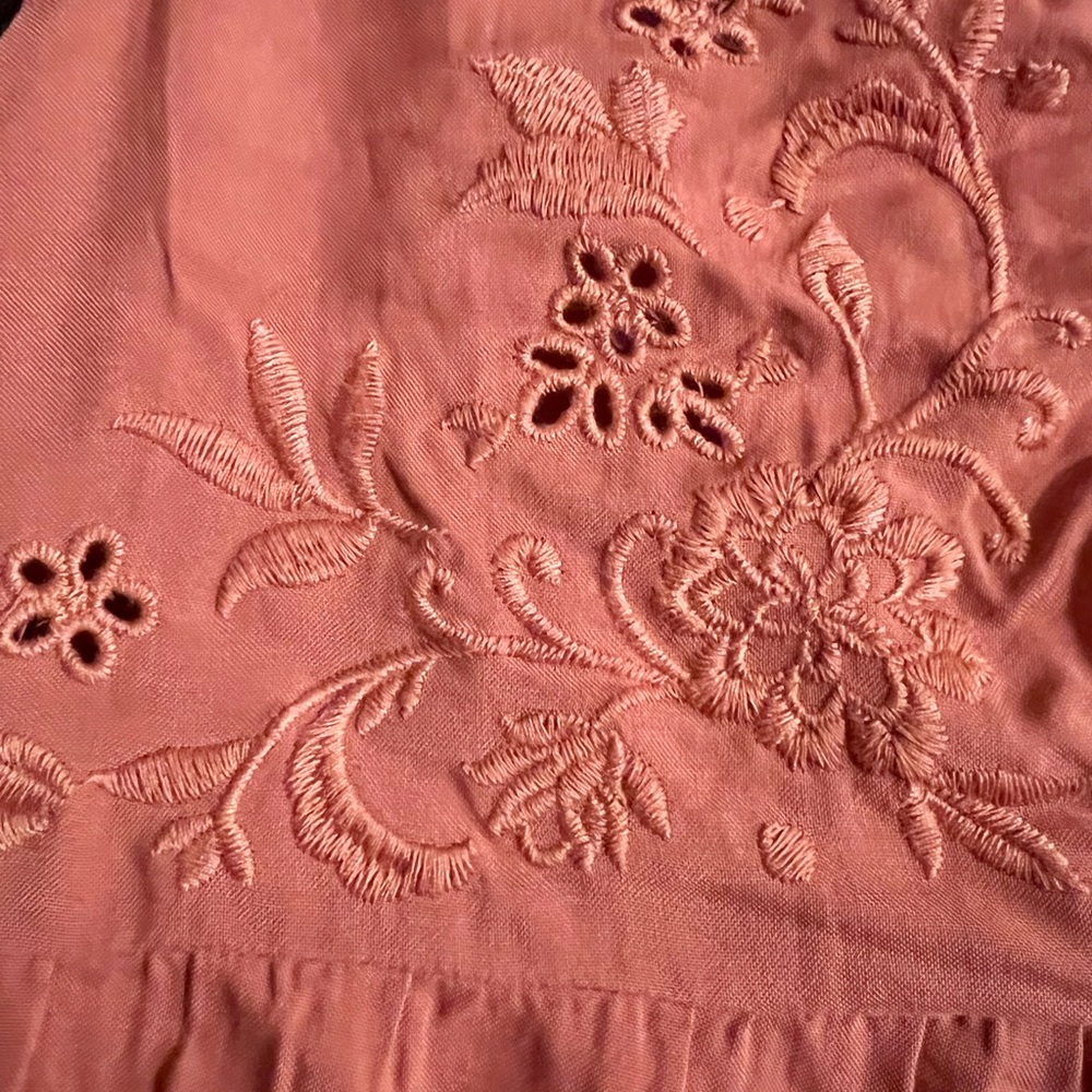 Pink Embroidered Tank - Picture 4 of 4